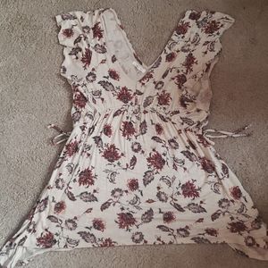 Floral top with cinched sides